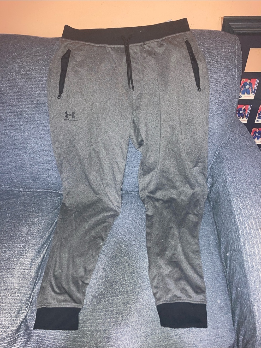 Under Armour Men's Black and Gray Tech Jogger Pants